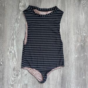 Acacia One Piece